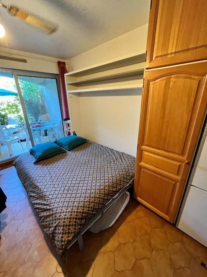 Studio Climatise Avec Jardin Et Plage A 250M سانت-ماندرييه-سور-مير المظهر الخارجي الصورة