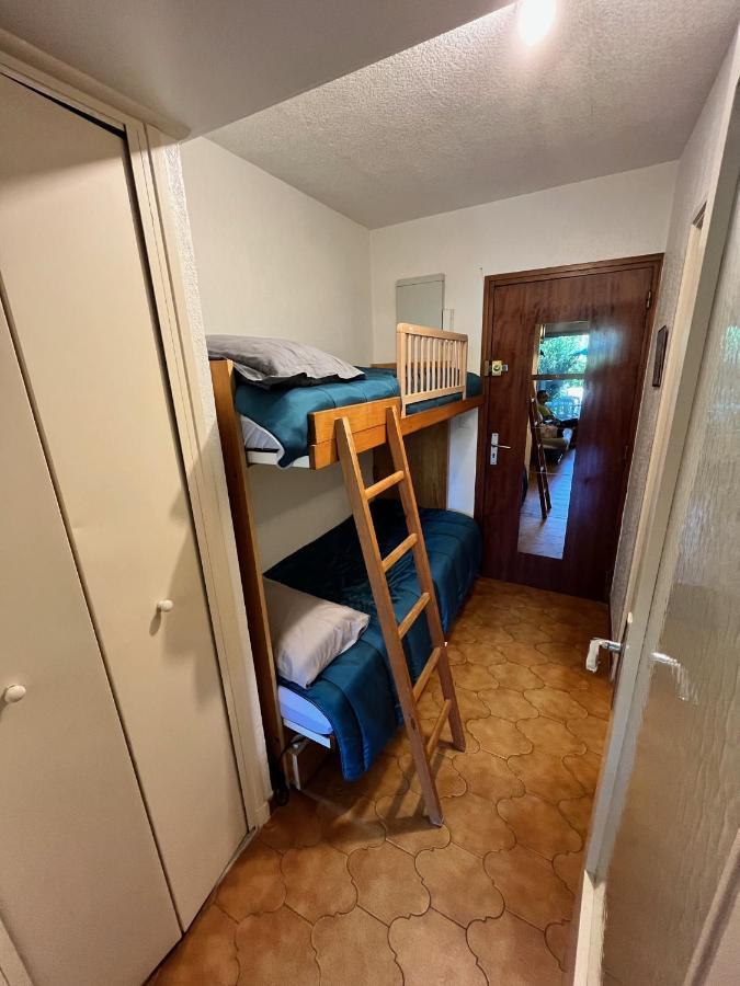 Studio Climatise Avec Jardin Et Plage A 250M سانت-ماندرييه-سور-مير المظهر الخارجي الصورة
